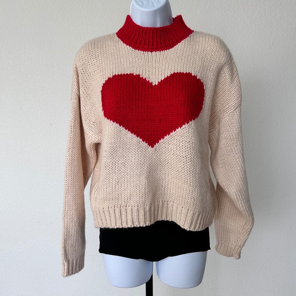 Forever 21 Red Heart and Cream Boxy Mock-neck Knit Sweater sz M